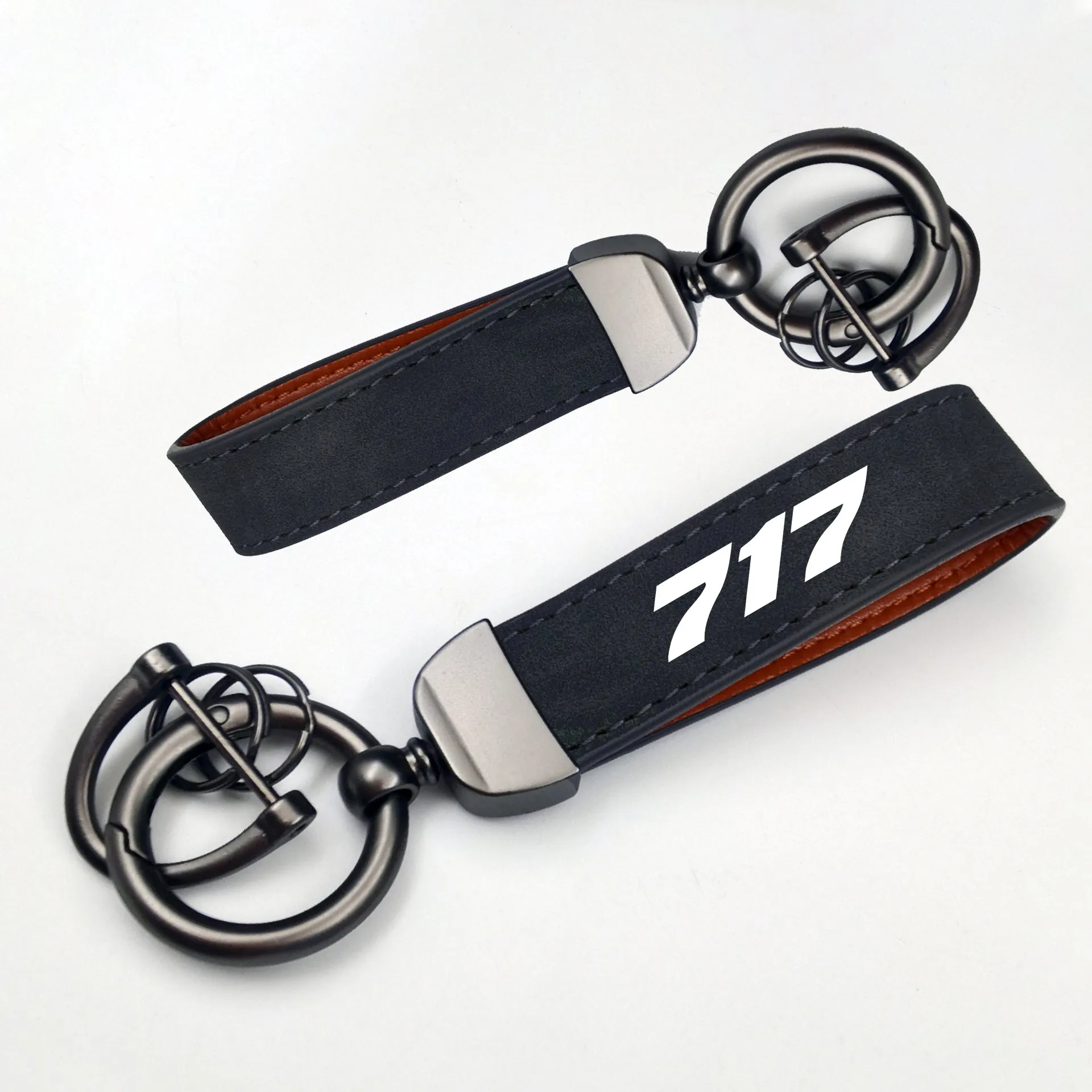 717 Flat Text Design Horseshoe Buckle Key Chains