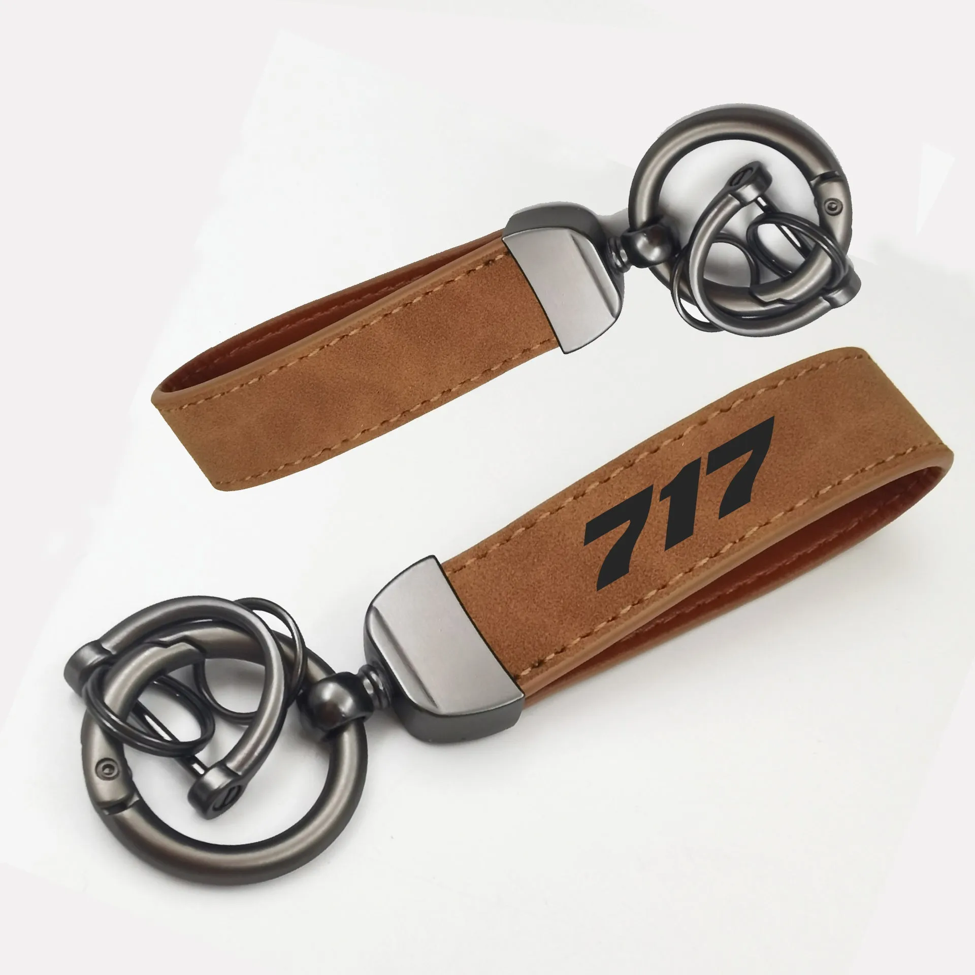 717 Flat Text Design Horseshoe Buckle Key Chains