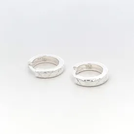 E7654 TEXTURED 4 X HUGGIES 3X13MM SE 2.28G
