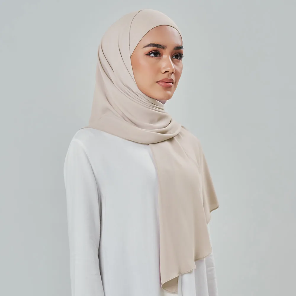 Niya Chiffon in Powder
