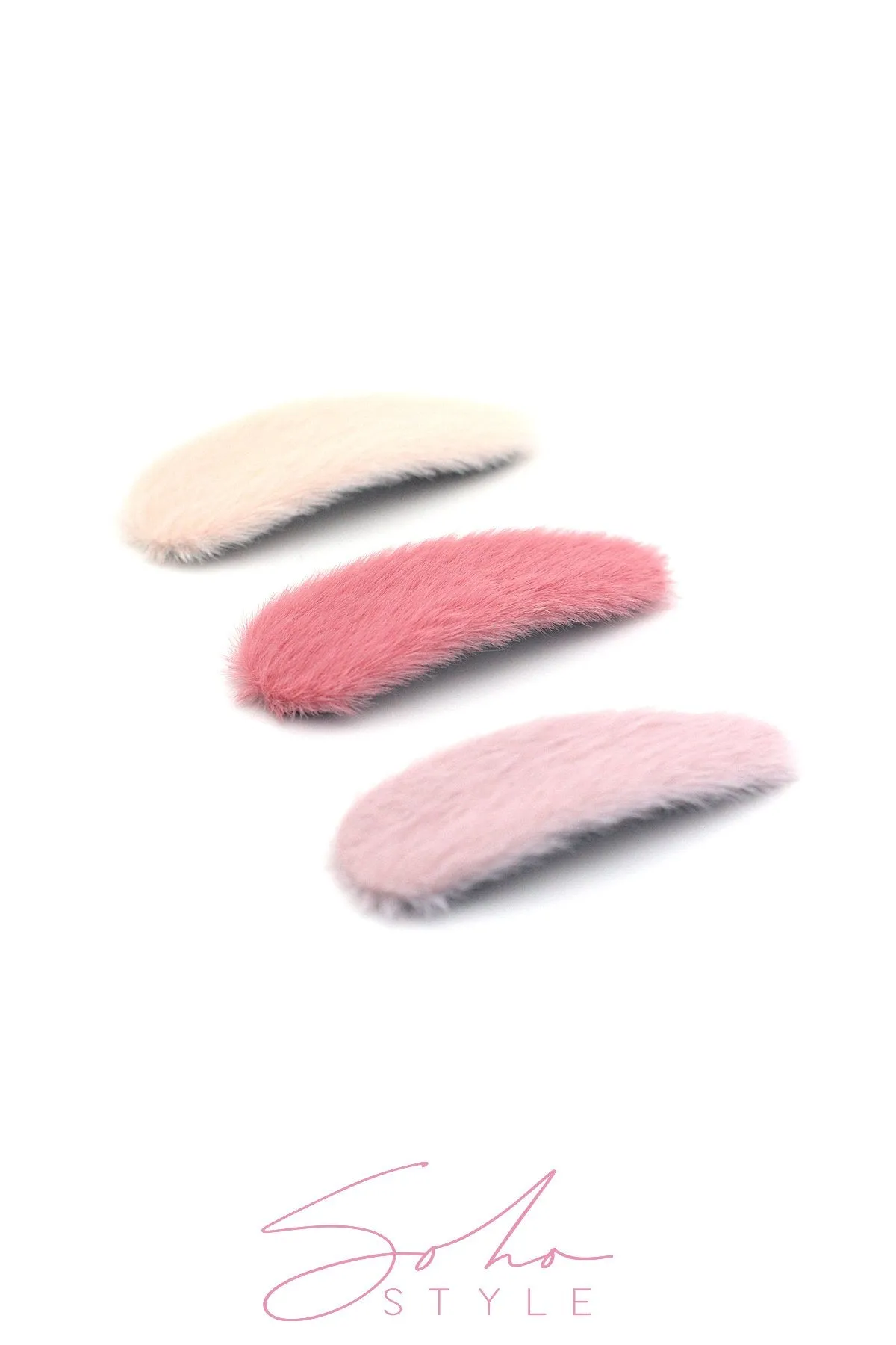 Oversized Fuzzy Triangle Snap Clip